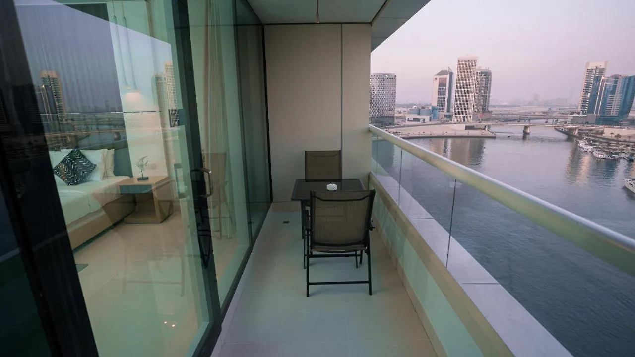 Apartment Oskena Vacation Homes - Waterfront Downtown Dubai