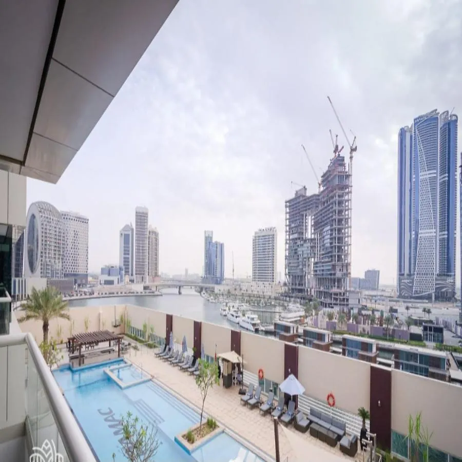 Oskena Vacation Homes - Waterfront Downtown Dubai