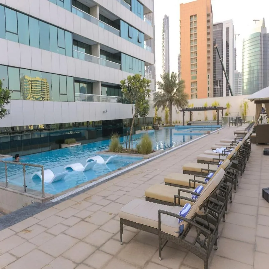 Oskena Vacation Homes - Waterfront Downtown Dubai Apartment