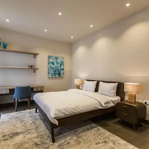 https://luxury-downtown-apartments.aboutbakuhotels.com