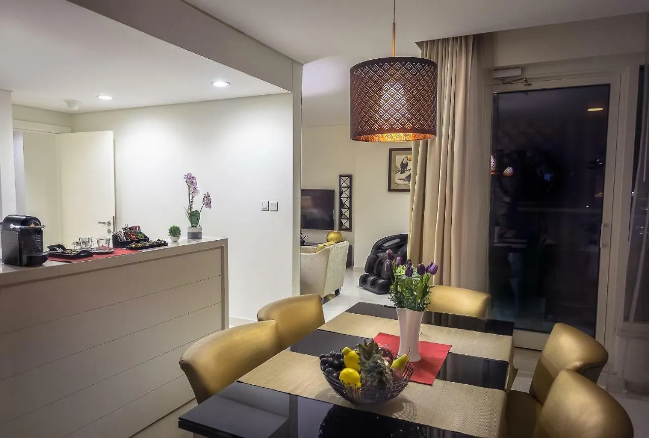 아파트 Oskena Vacation Homes - Waterfront Downtown 두바이 아랍에미리트