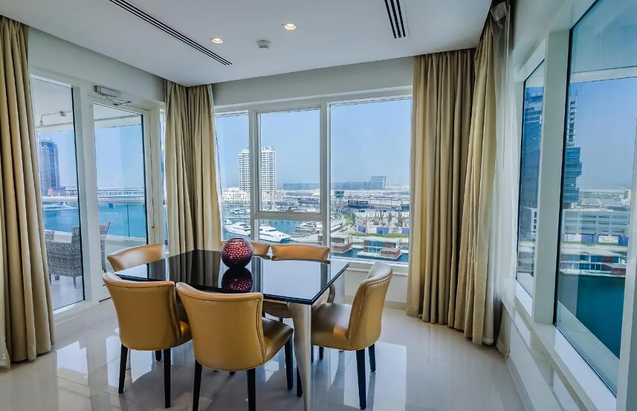 아파트 Oskena Vacation Homes - Waterfront Downtown 두바이